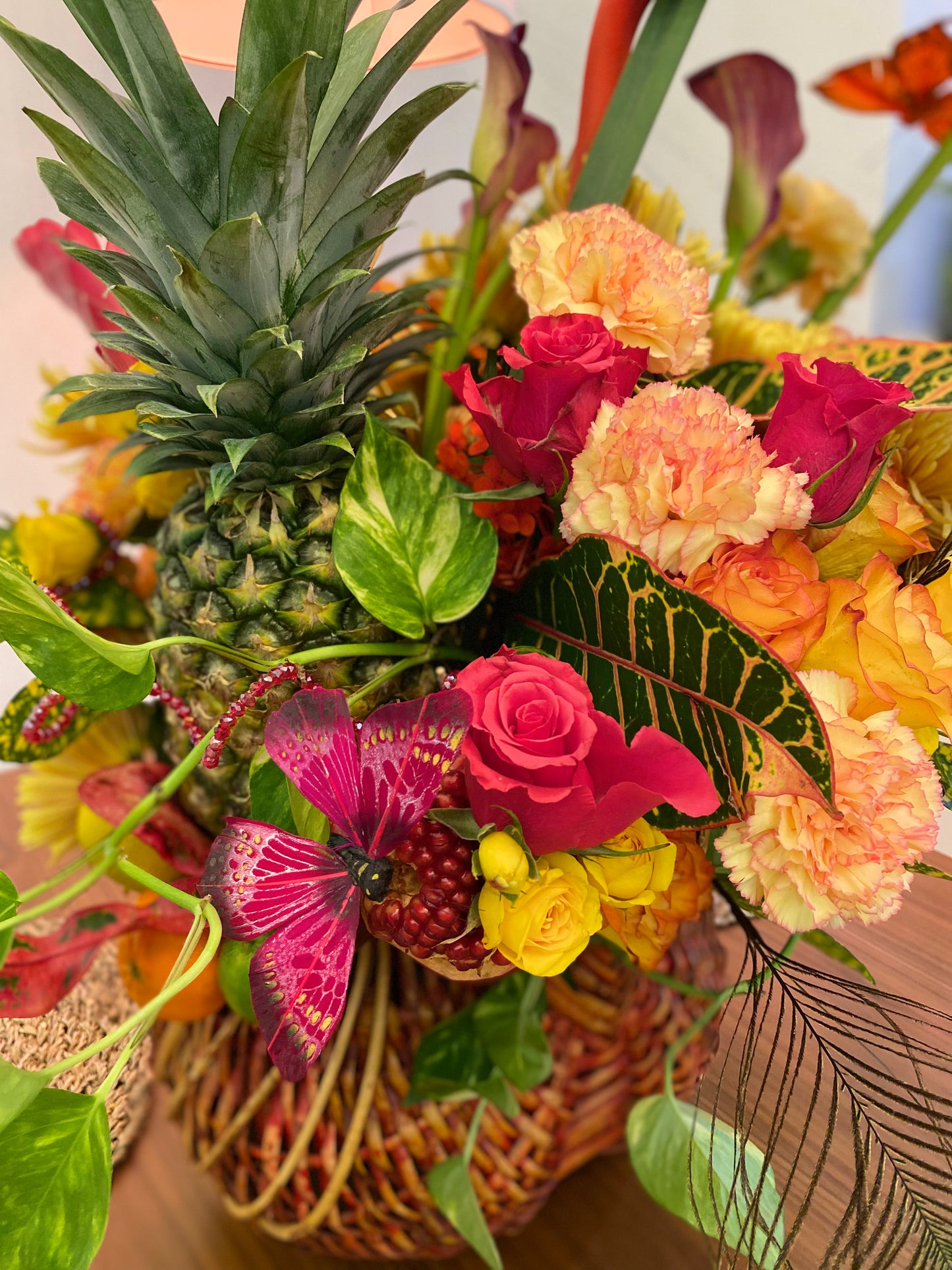 Flowers Basket "Tropical delight"