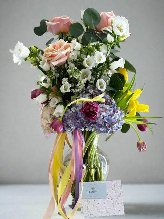 Bouquet in Vase “Amanda”