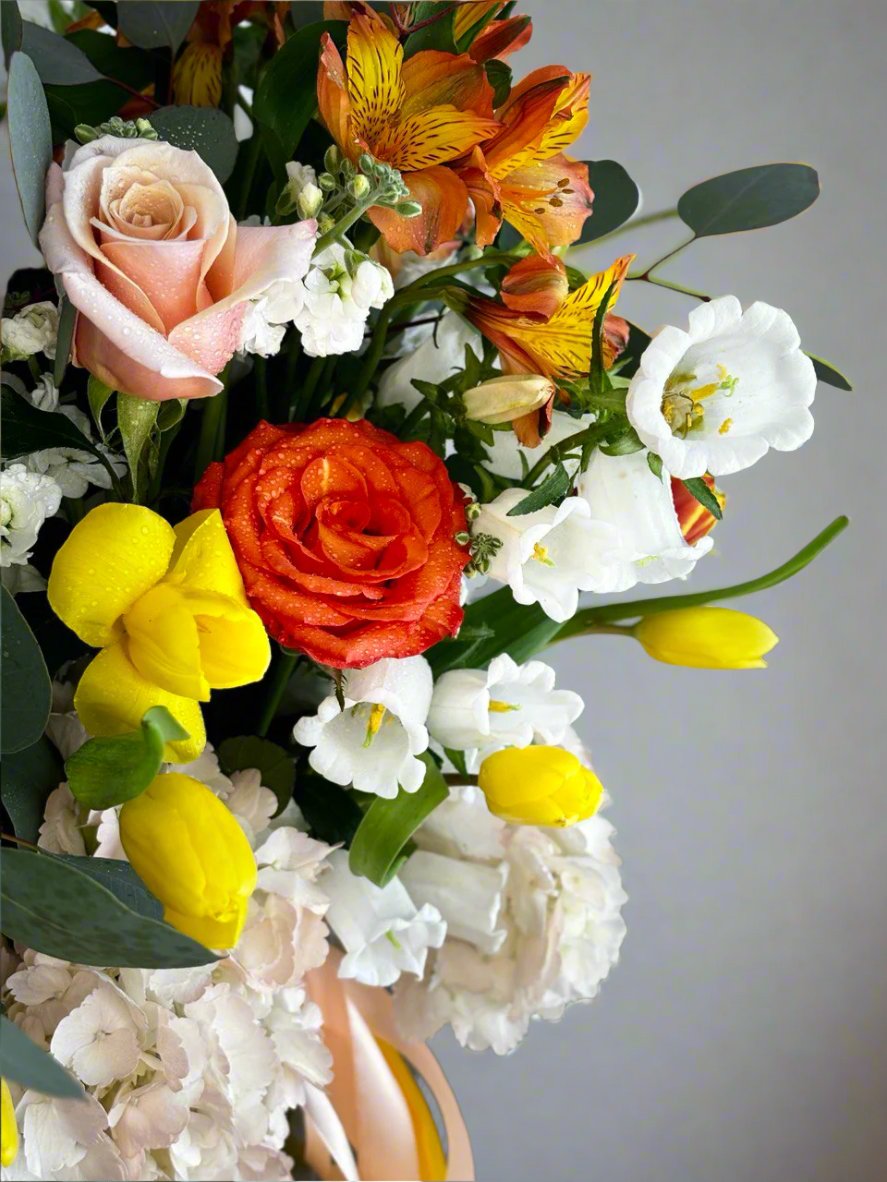 Ramo "Elegancia Floreciente"