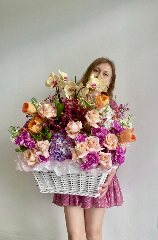 Flowers Basket "Majesty"