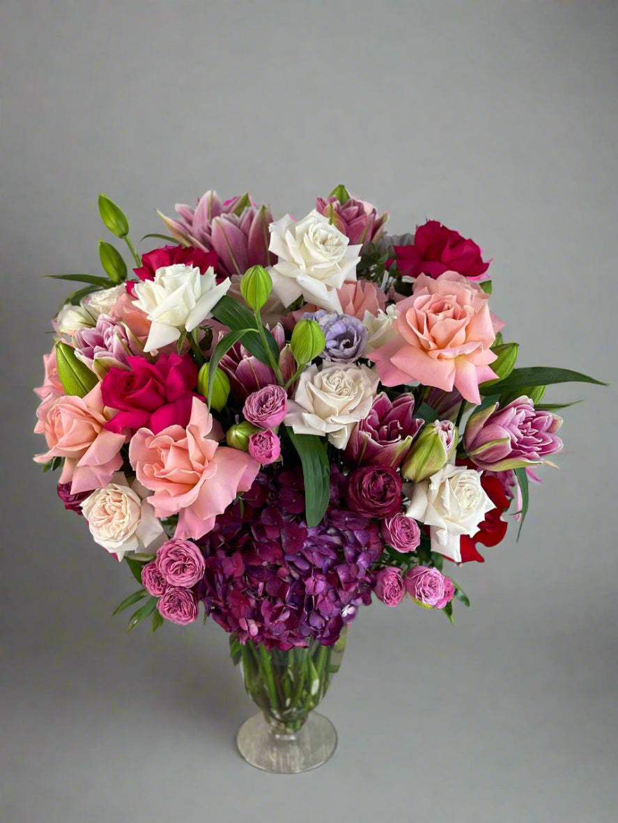 Bouquet in vase "Grand Amour"