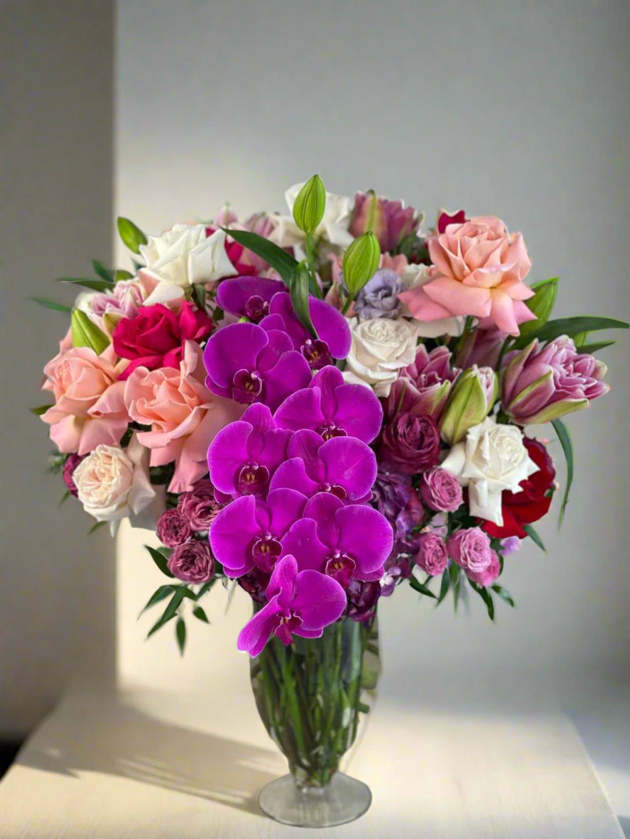 Bouquet in vase "Grand Amour"