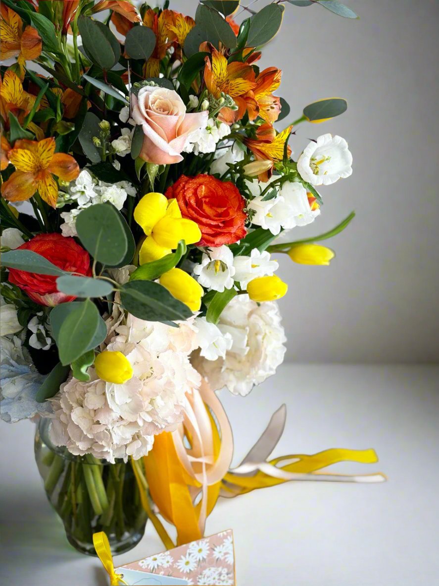 Ramo "Elegancia Floreciente"