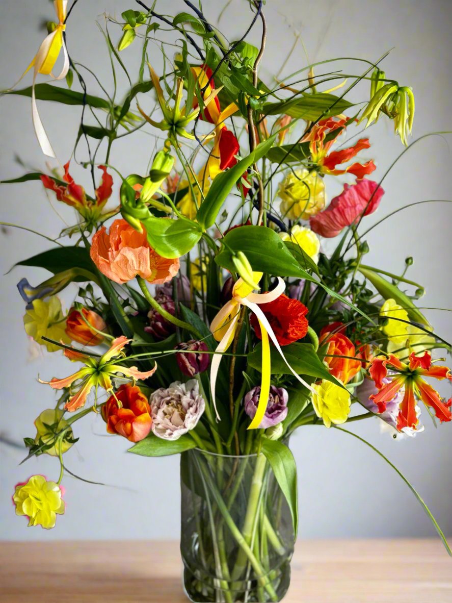 Bouquet in a vase "Bright Exotics"
