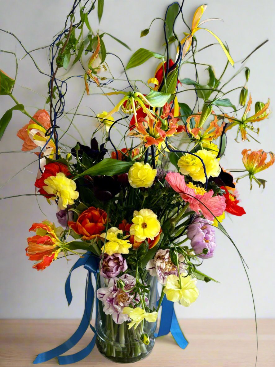 Bouquet in a vase "Bright Exotics"
