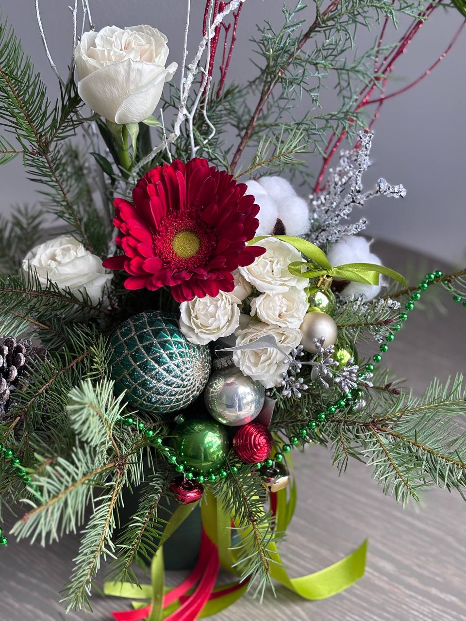 Christmas Bouquet "Mr. Grinch"