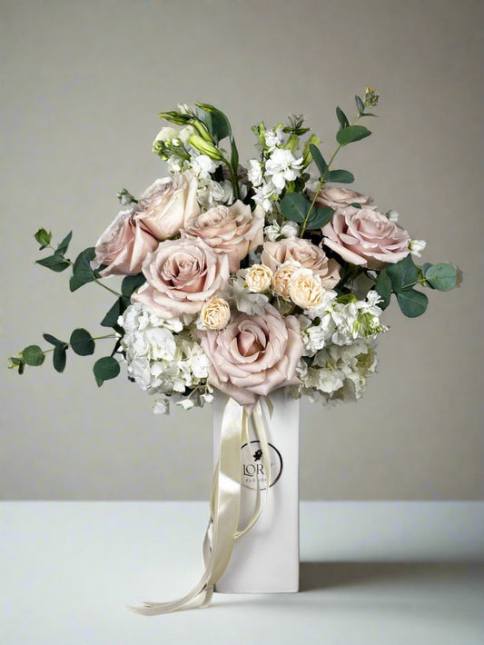 Ramo "Elegancia Blanca"