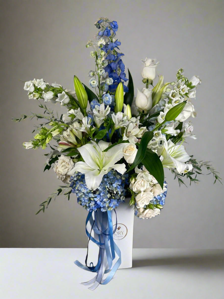 Bouquet Caitlin Modern Blue