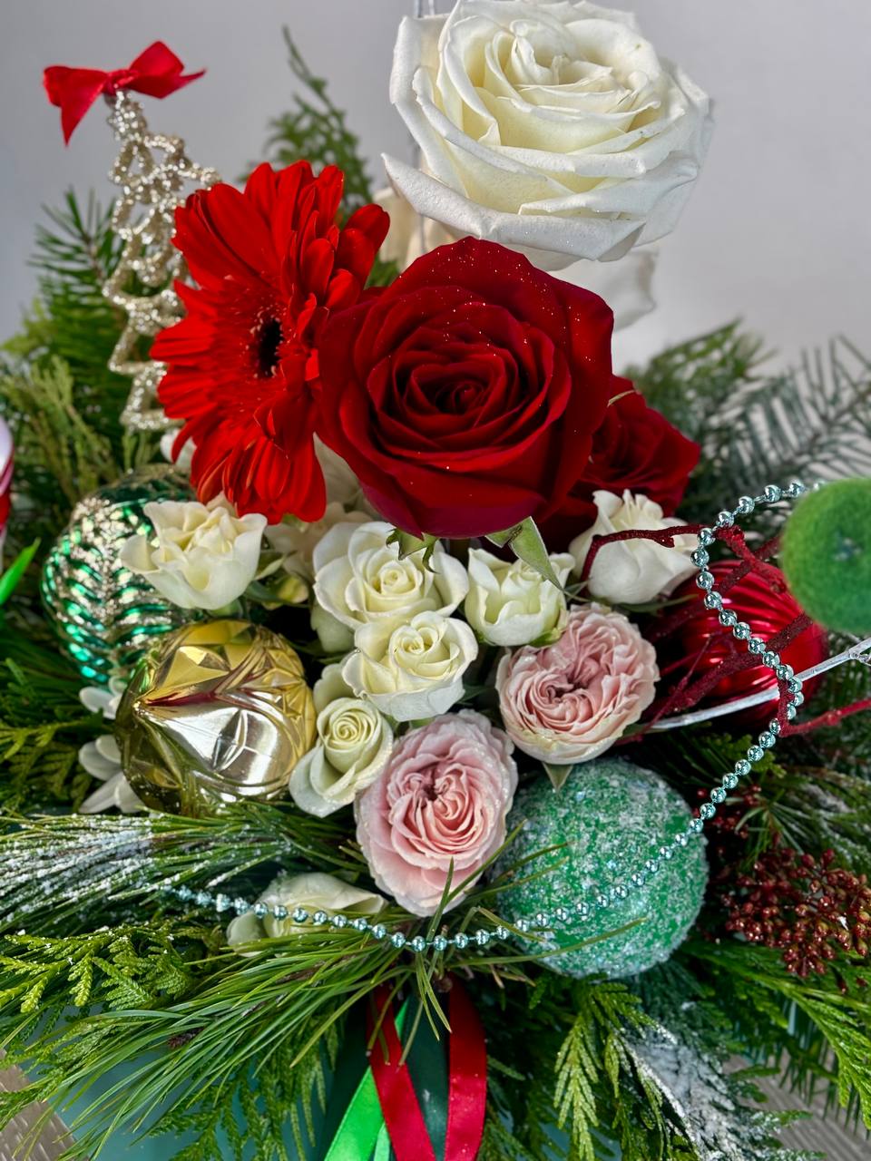 Flower Box "Mr. Grinch"