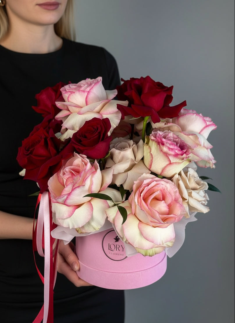 Flower Box Rosa Flower Box Only Love | Luxury Rose Flower Box in Velvet – Naples FL ...